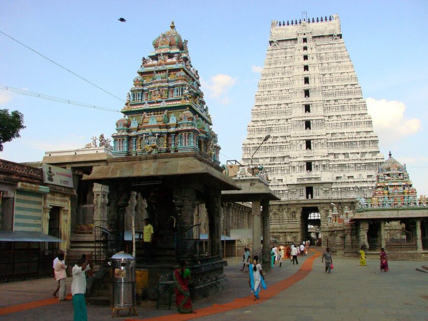Shri Arunachaleswarar Temple Inside | Trend Around US