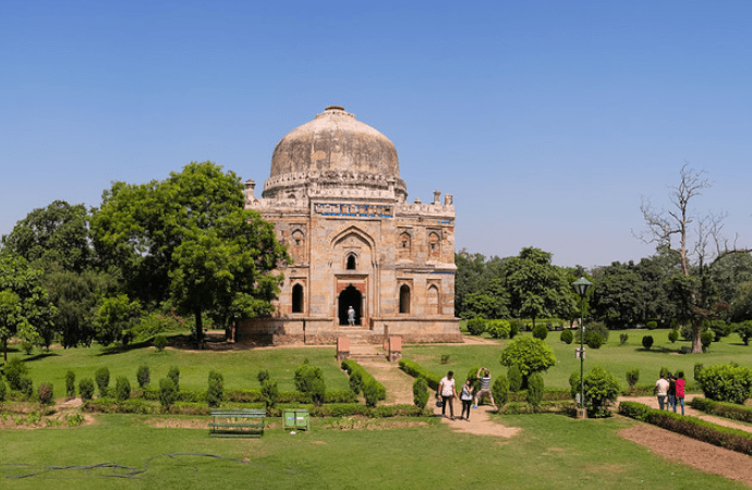 best places to visit in delhi for newly married couples - Trend Around Us