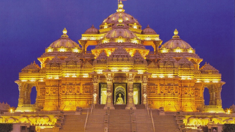 Akshardham Temple - Largest Hindu Temples to Visit in Delhi