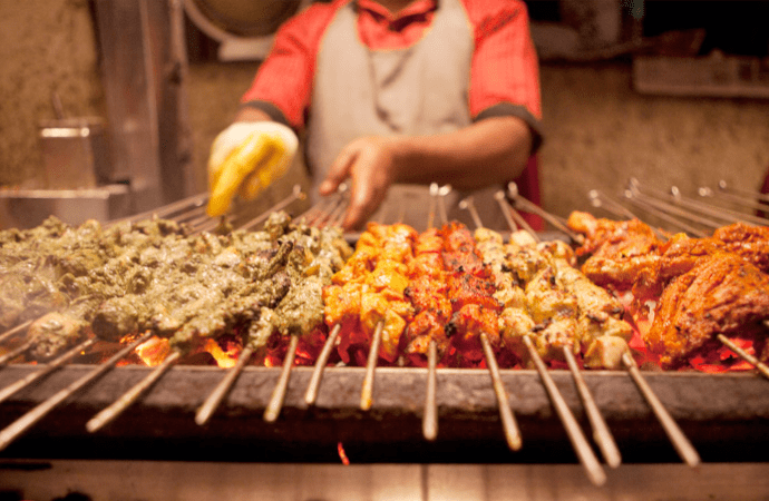 Best Places To Eat Non-Veg Street Food in Delhi