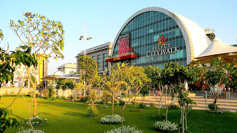 Famous malls to visit in delhi