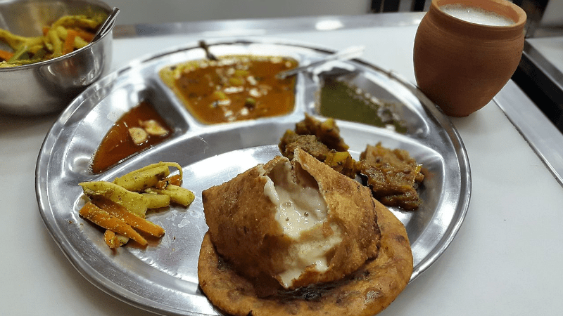 best places for street food in Delhi