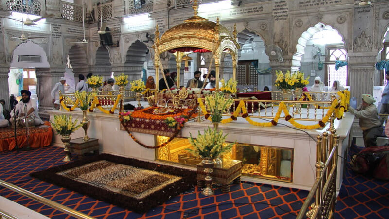 Gurudwara Sis Ganj Sahib | famous Gurudwaras in Delhi