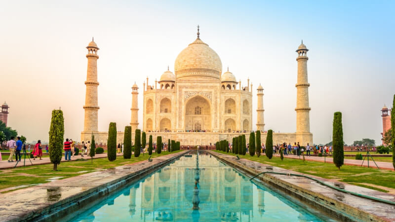 Agra - Best Places for One Day Trip Near Delhi for Couples for Romantic Vibes