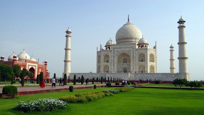 Agra - Best Tourist places for a weekend trip within 300 kms from Delhi