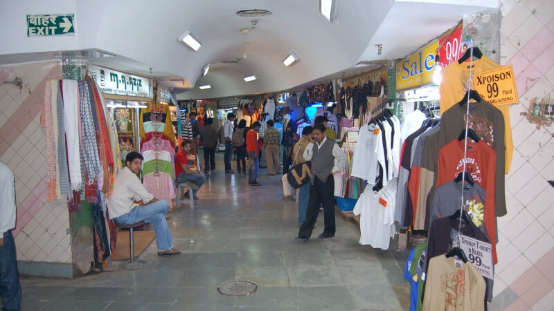 Palika Bazaar - Best Shopping Places to Visit in CP Delhi