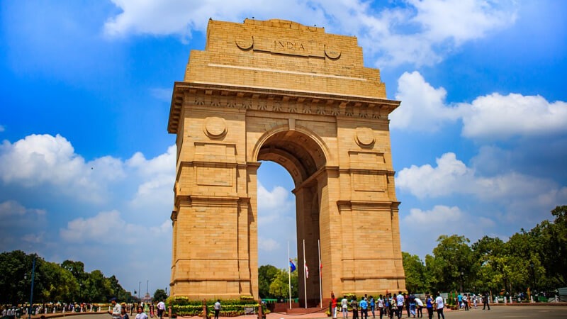 Photo Session at India Gate - things to do In Delhi For Youngsters