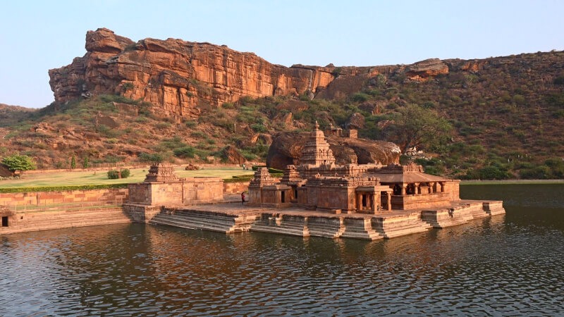 Badami Find yourself in the cave temples places to visit in karnataka during November