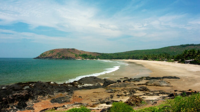 Kudle beach for a fun weekend | most famous beaches in Karnataka