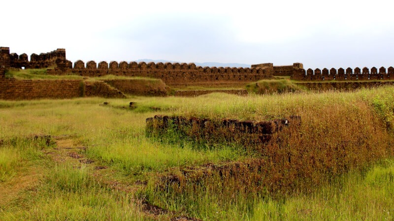 Mirjan Fort - historical monuments of karnataka – Catch a glimpse of historical ruins
