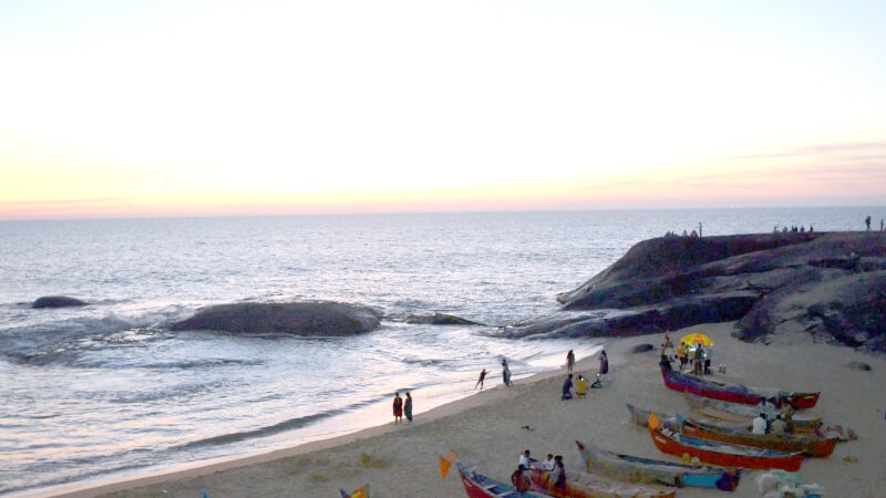 Someshwar beach out-of-this-world peace | famous beaches in karnataka