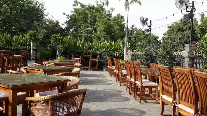 Rooftop Restaurants in Delhi
