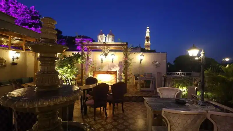 rooftop Restaurants in Delhi