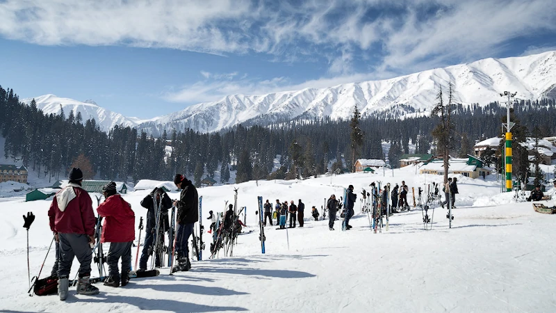 Best time to visit Gulmarg